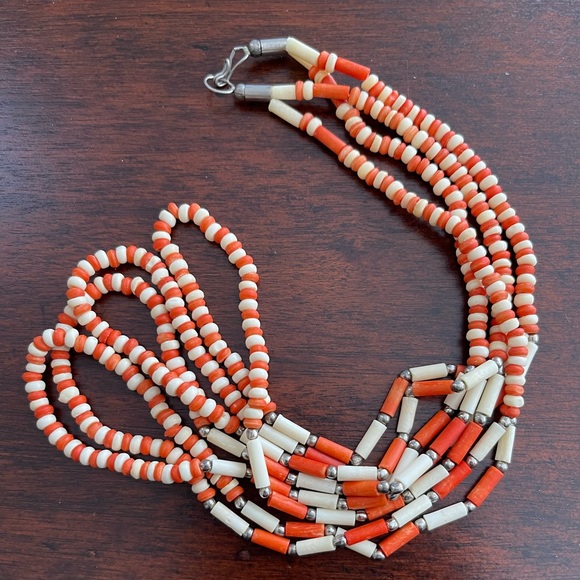 Vintage Native American red & white 4 strand buffalo bead silver spacer necklace - Picture 2 of 6